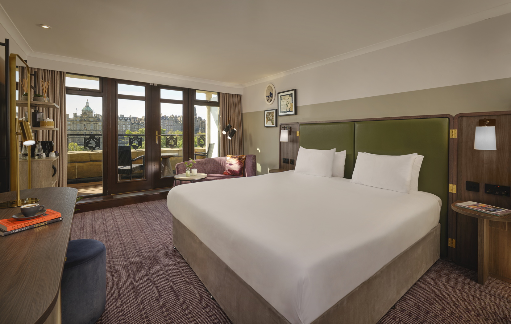 Located on Edinburgh’s iconic Princes Street, Mount Royal Hotel Edinburgh by The Unlimited Collection offers 169 rooms, many with stunning views of Edinburgh Castle.