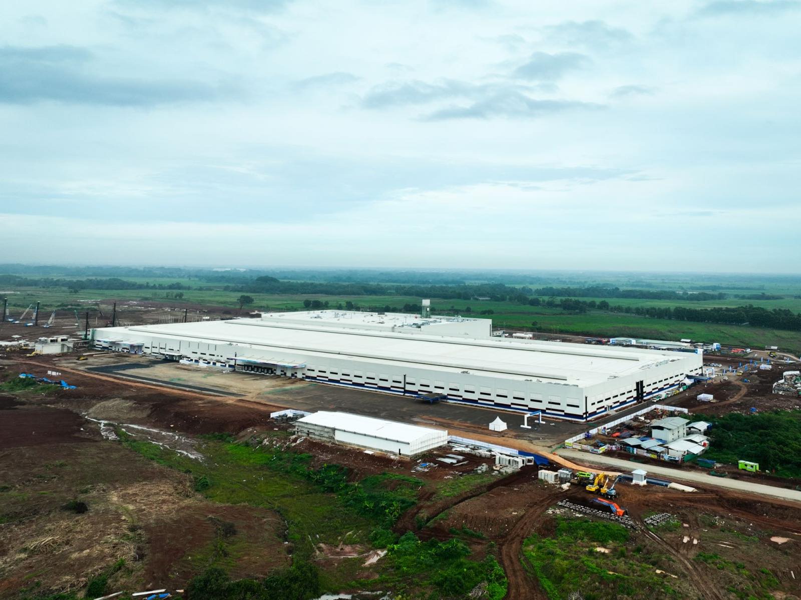 VinFast’s factory in Subang, Indonesia, was brought into operation in just 17 months, underscoring VinFast’s strong execution capability and long-term commitment to sustainable development in Indonesia.
