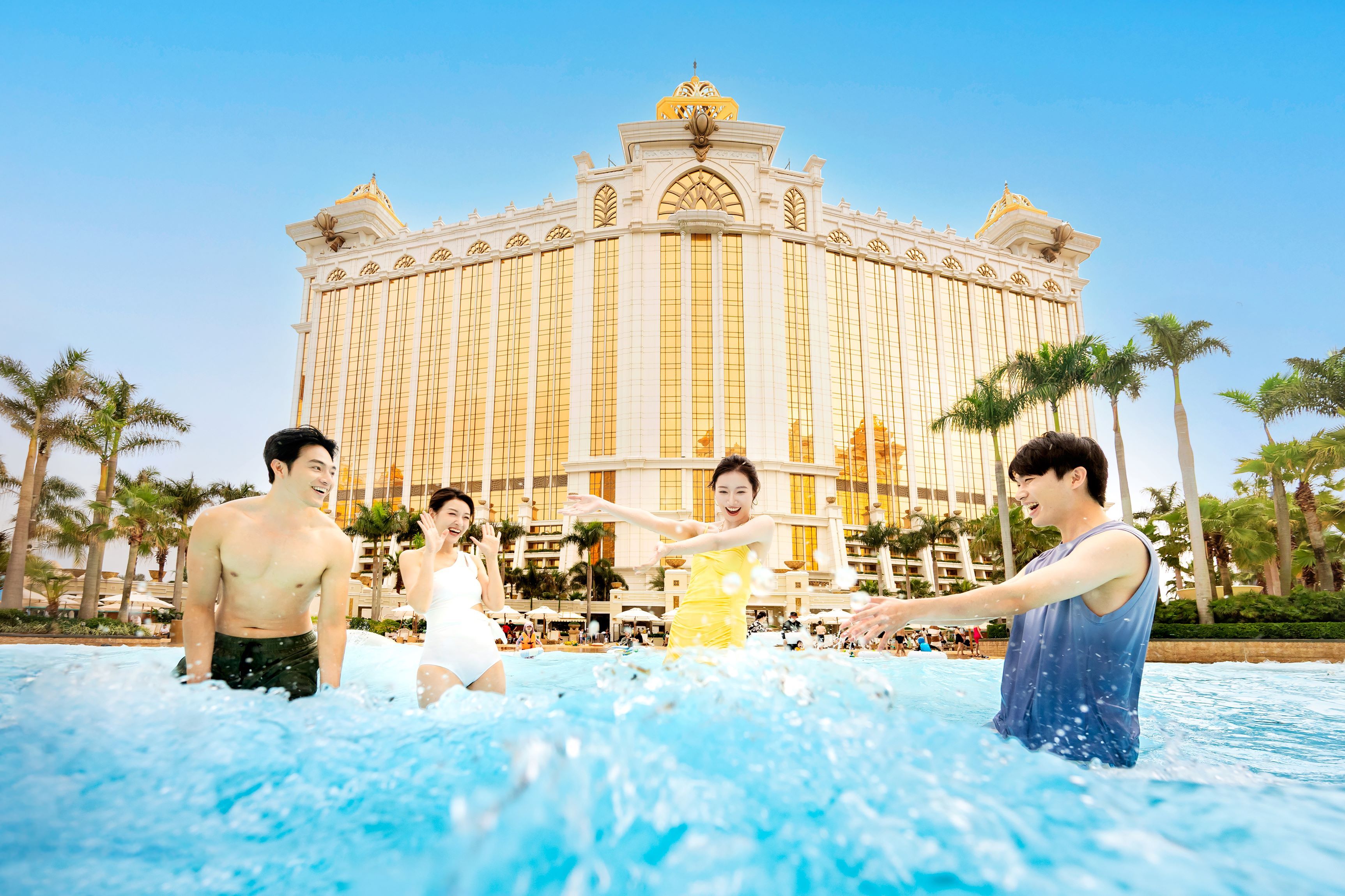 Galaxy Macau’s iconic Grand Resort Deck will reopen on April 3, presenting an experiential summer full of sun-drenched fun and the latest aquatic attractions.